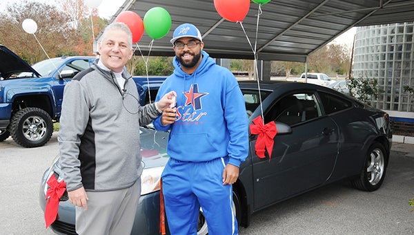 Echs Teacher Coach Wins Free Car In Chuck Stevens Giveaway The Atmore Advance The Atmore Advance